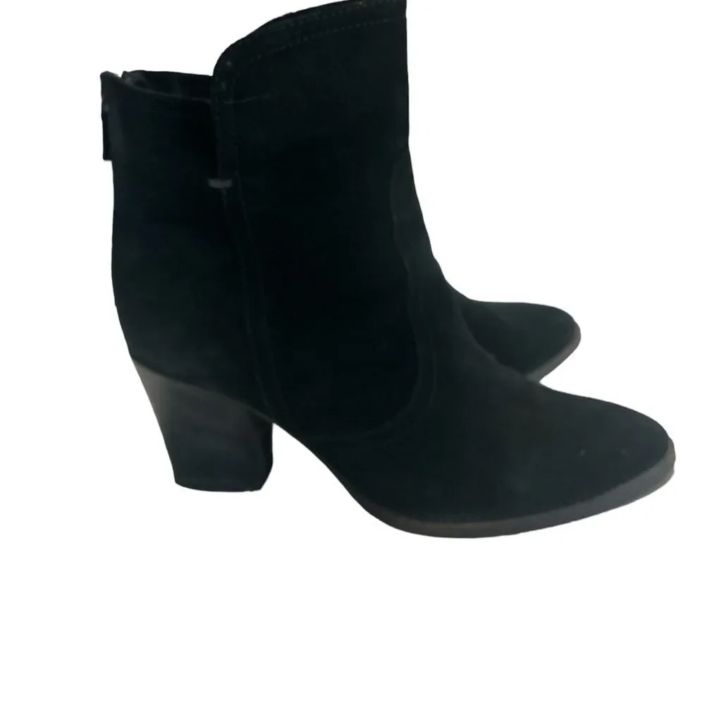 Aquatalia Farah Black Suede Ankle Boots Size 9.5. Made in Italy. Back zip